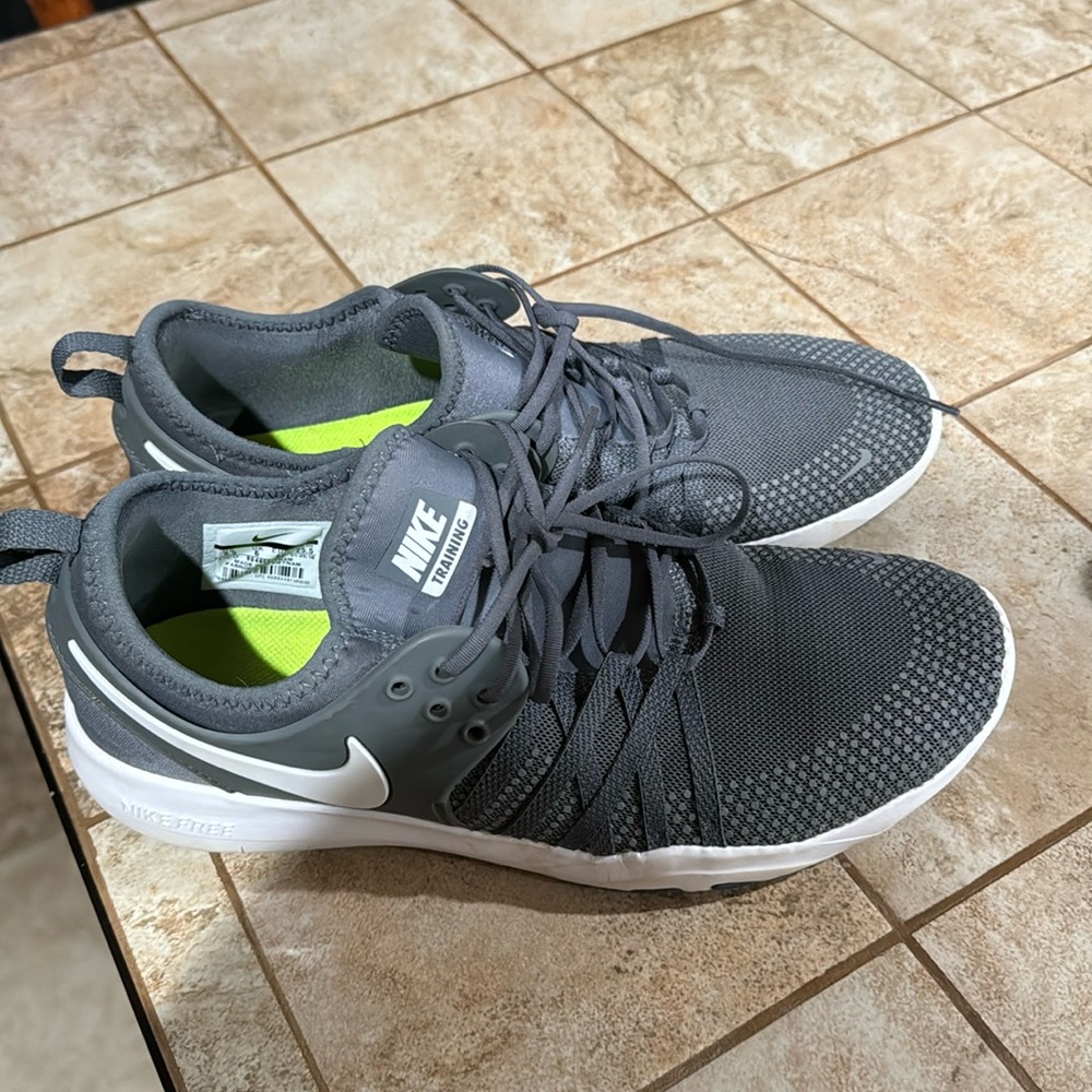 Nike Training Women’s Size 8.5